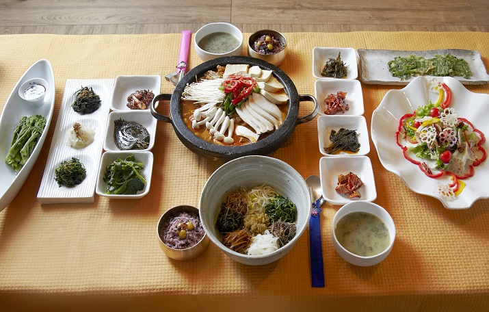 가향 농가 맛집 내부