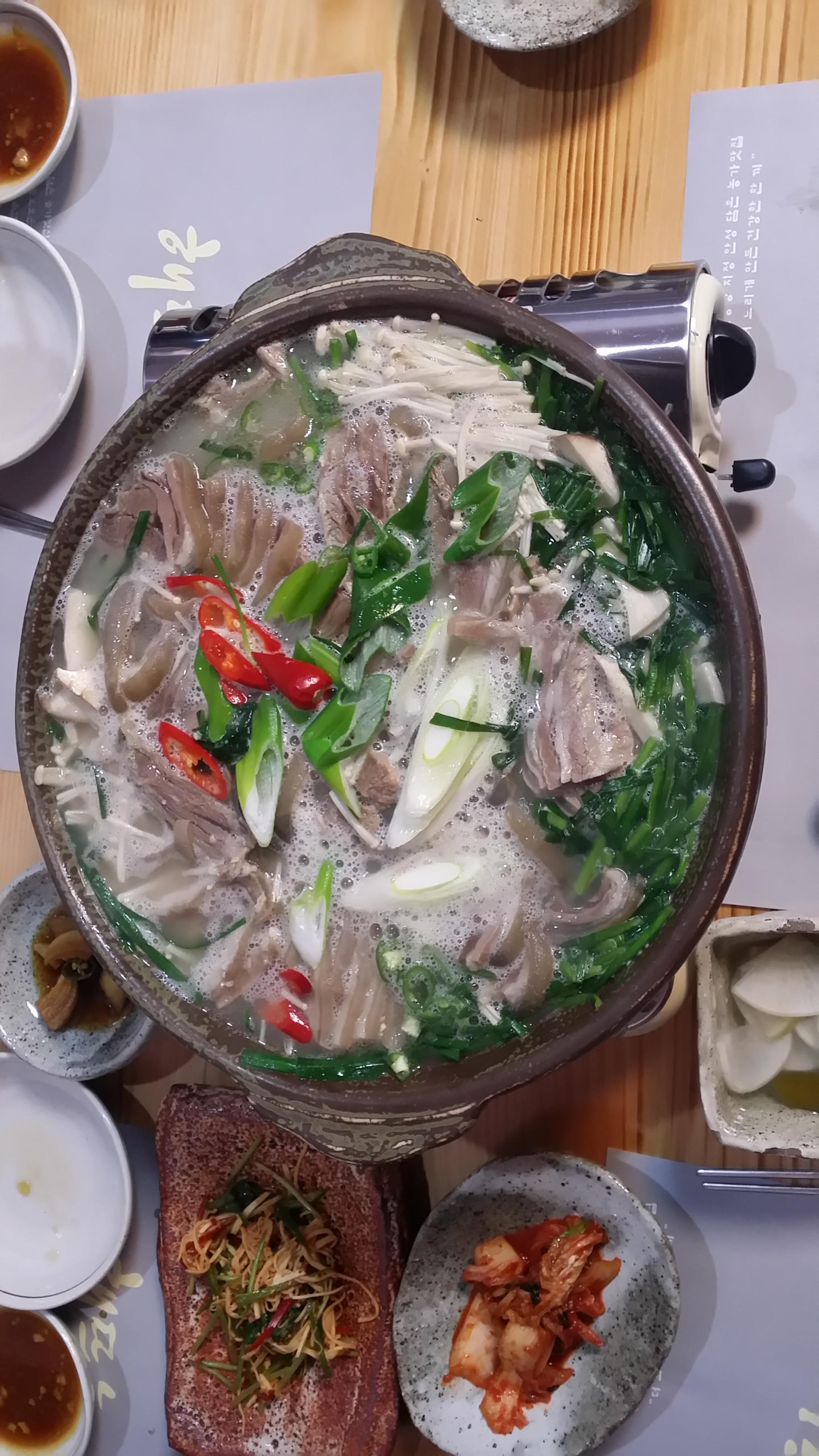 해뜨는 아침 음식
