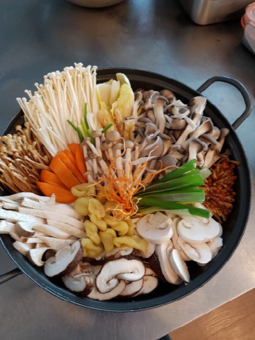 나경버섯농가의 버섯전골